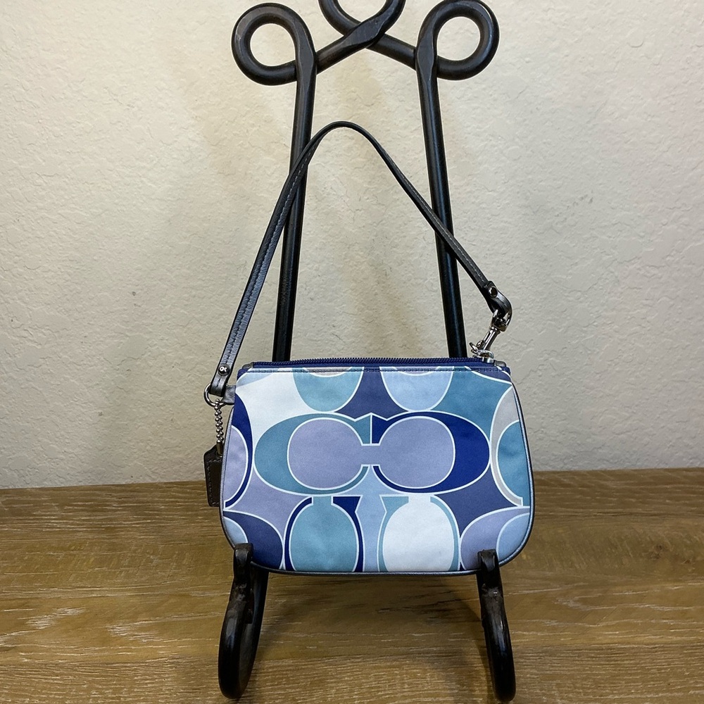 Coach Gallery Blue, Grey, Turquoise Signature Scarf Print Sateen Wristlet